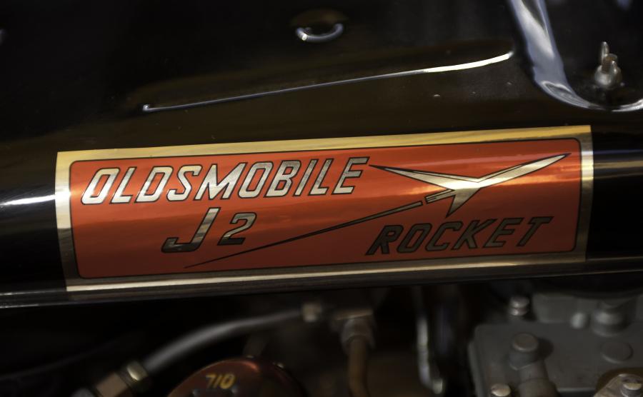  Oldsmobile 88 Convertible Coupe 1957 года  (фото 24 из 33)